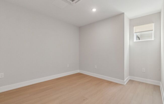 1 bed, 1 bath, 618 sqft, $1,800, Unit Unit 636