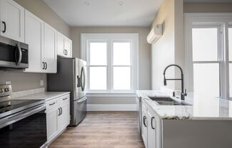 1 bed, 1 bath, 800 sqft, $1,500, Unit 104