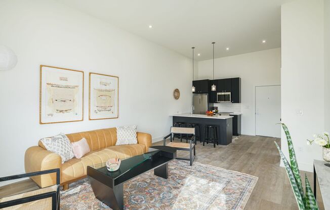 1 bed, 1 bath, 608 sqft, $1,549, Unit Unit 513