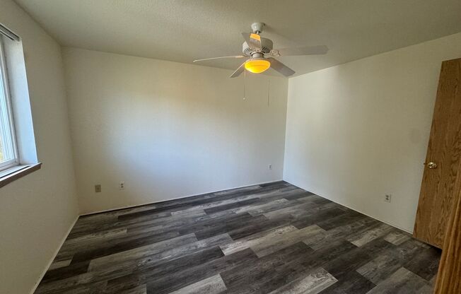 3 beds, 1 bath, $1,550