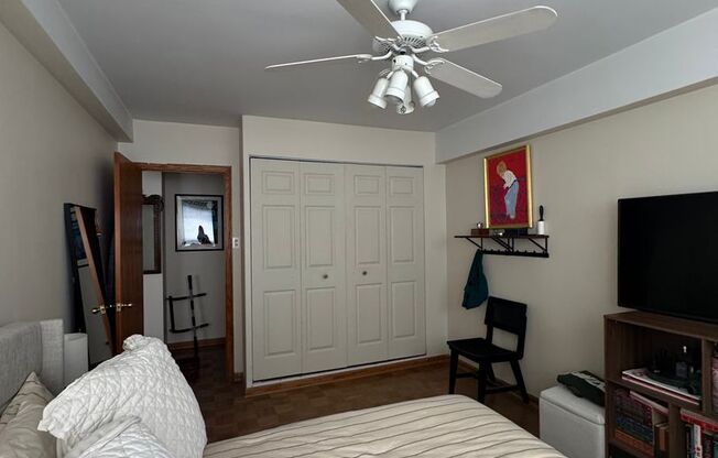 1 bed, 1 bath, 700 sqft, $1,725, Unit 418-0804