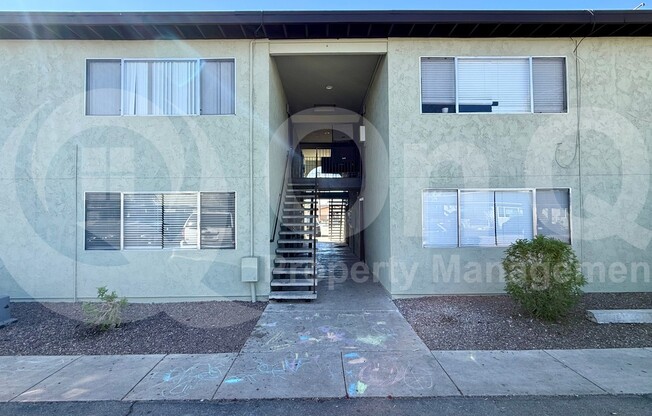 2 beds, 2 baths, 902 sqft, $1,249, Unit 109