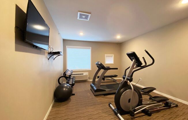 2 beds, 2 baths, 1,044 sqft, $1,295, Unit 209