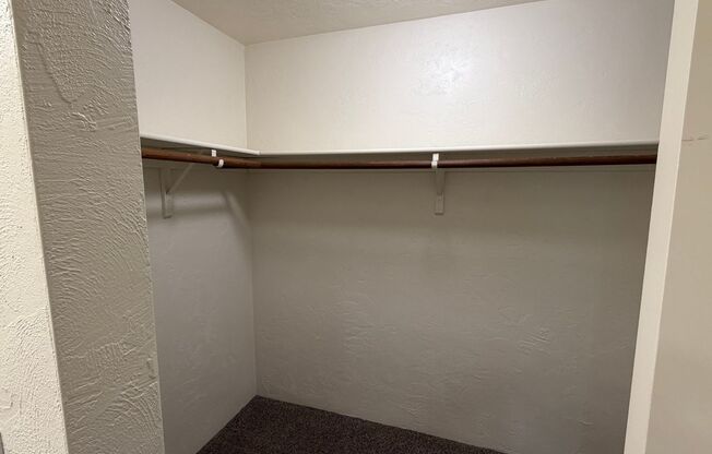 1 bed, 1 bath, 700 sqft, $1,440, Unit 0228