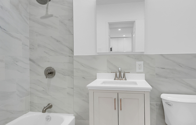 Studio, 1 bath, 470 sqft, $5,000, Unit 6M