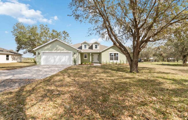 MOVE IN SPECIAL- Beautiful Brand New 4/2 Home on 3/4 Acre For Rent in St. Cloud