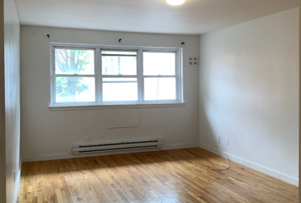 590 Bergen Ave