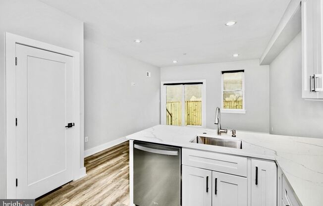 Brand New Luxury Apartments