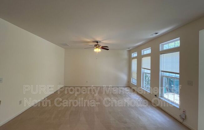 11618 EASTWIND DR