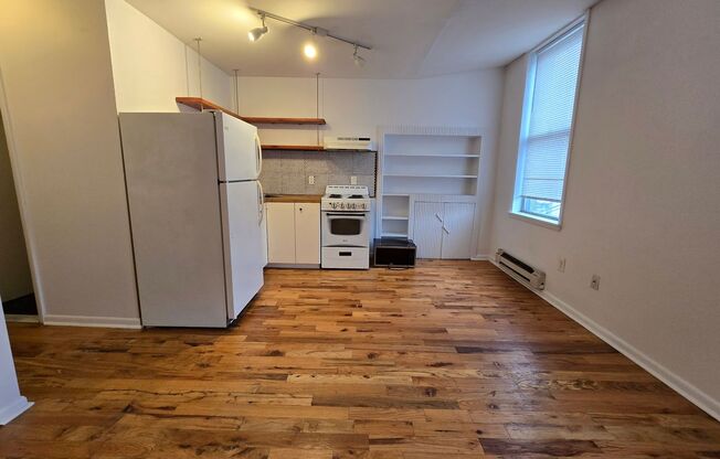 3024 Richmond St.