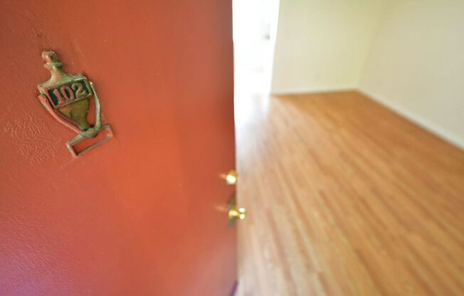 434 E. 17th St