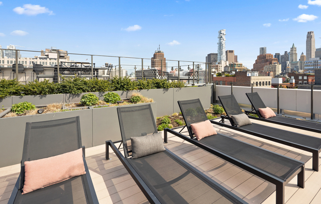 4 beds, 3.5 baths, $28,000, Unit 1009