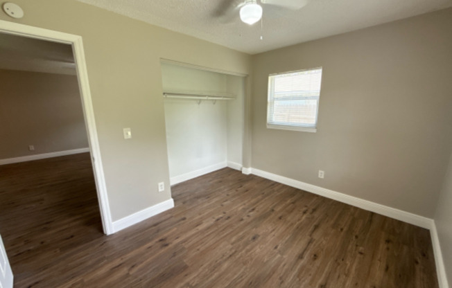 3216 N 48 ST