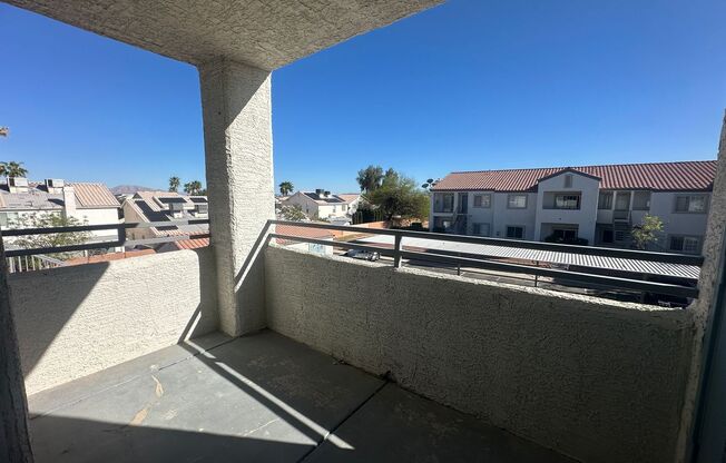 2 beds, 2 baths, $1,299, Unit # 2110