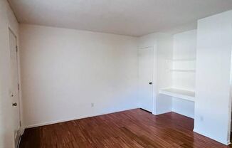 450 W KELSO ST