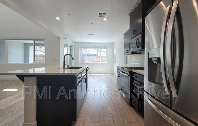 4016 SALT PT WAY