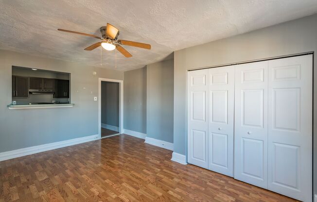 1933 Spring Garden Street