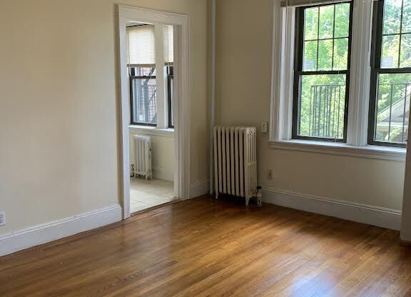247 Chestnut Hill Ave