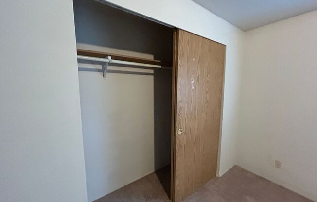 2 beds, 1 bath, $1,850, Unit Unit A