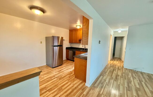 CAMBRIAN - Remodeled upstairs unit - great location near downtown Campbell