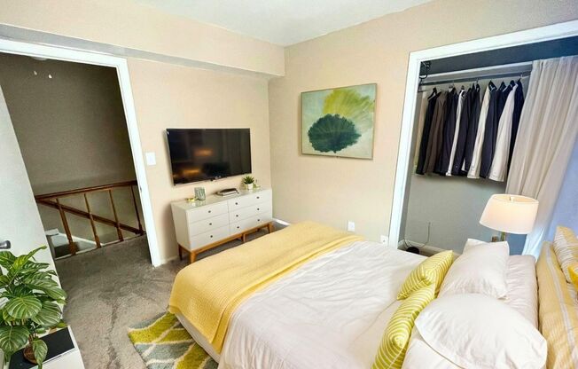 3 beds, 2 baths, 1,088 sqft, $1,292