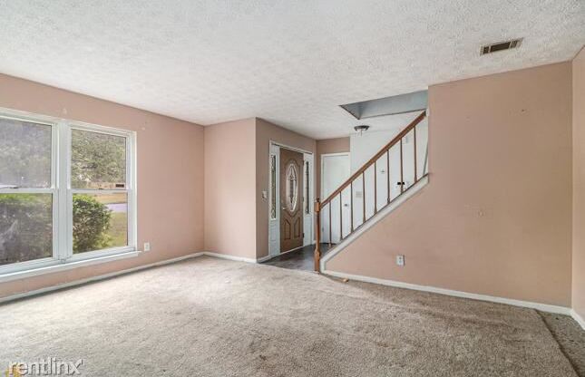 7005 R Greenbower Lane