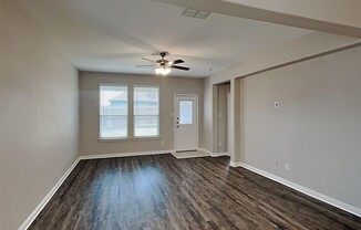135 WAGON WHEEL DR