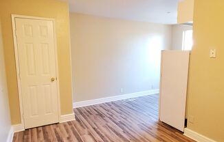 Studio, 1 bath, $1,575, Unit 07