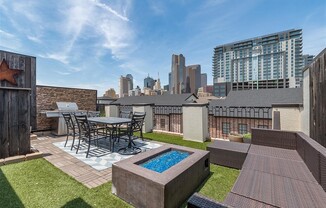 2160 HELSMINSTER DR