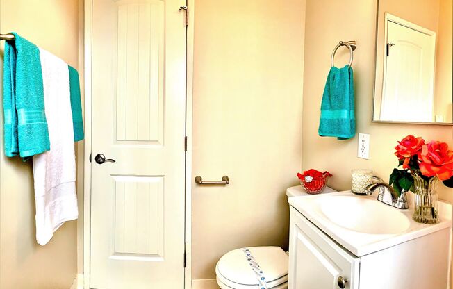 1 bed, 1 bath, 500 sqft, $2,295, Unit 015