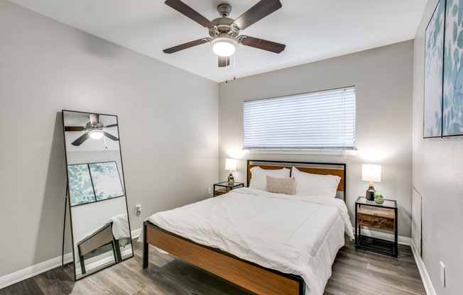 Gorgeous Bedroom at Bellaire Oaks Apartments, Houston