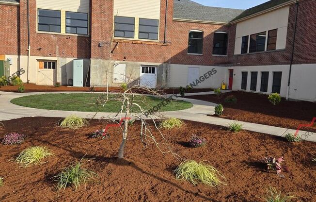 R313A - Cascade School Apts.