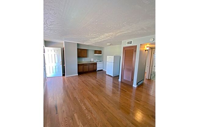 Boyd Street 4822-4826 Sahler