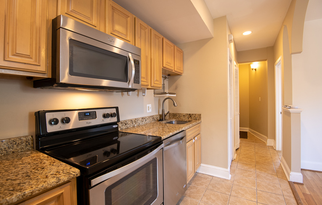 1668 TRINIDAD AVE NE