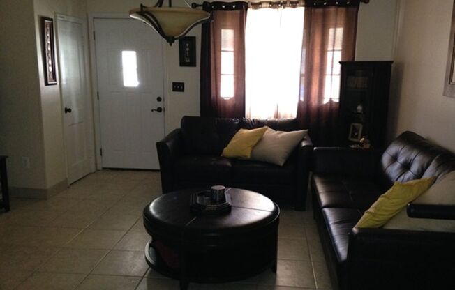 3 beds, 2 baths, $1,900