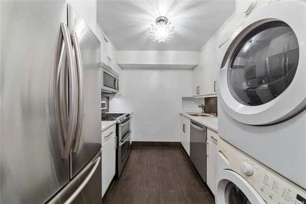 1 bed, 1 bath, 950 sqft, $3,500, Unit TA