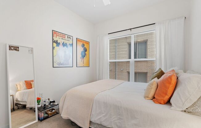 2 beds, 1 bath, 728 sqft, $1,635, Unit 406