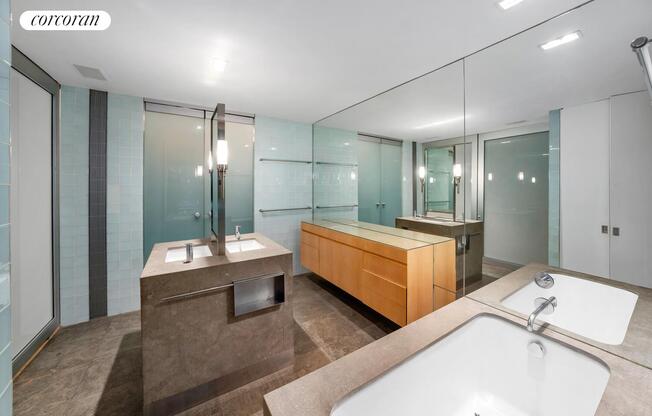 120 E 19 ST