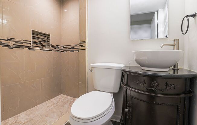 3 beds, 2 baths, $2,045