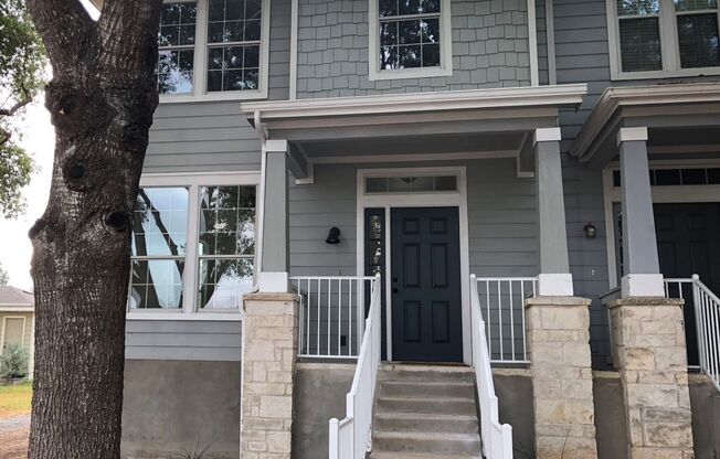 **PLUM CREEK / KYLE  ( 2 WKS FREE w/lease through 5.31.27 & qualified app )