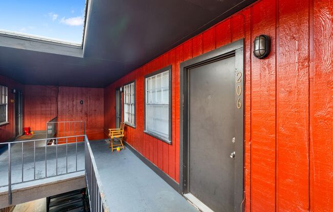 2 beds, 1 bath, 750 sqft, $1,095, Unit K714 - 307 - 206