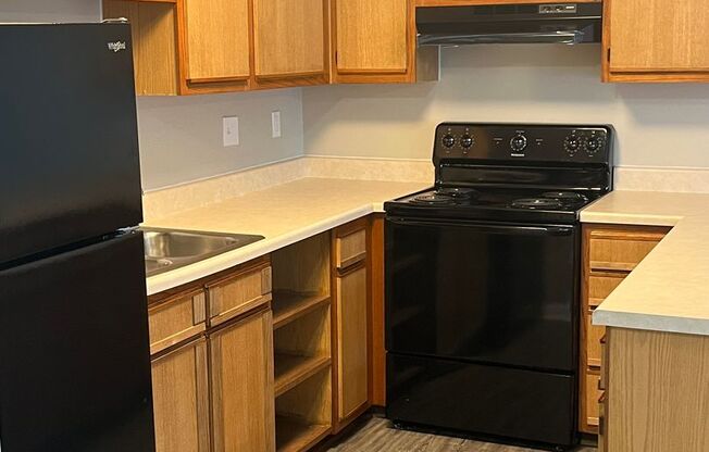 1 bed, 1 bath, $905, Unit 616 H