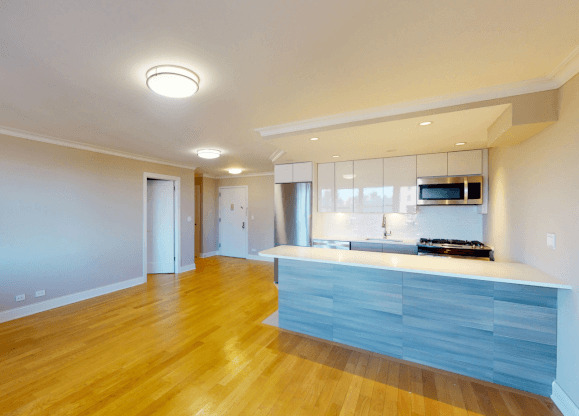 2 beds, 2 baths, $8,295, Unit 19H