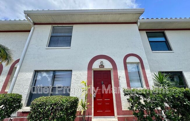 6291 Arlington Court Unit #215