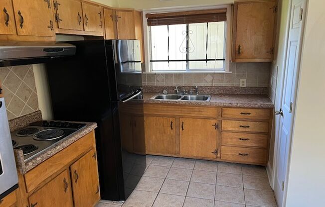 Two Bed One Bath in Volintine Evergreen