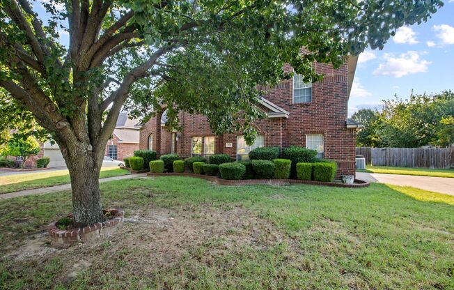 Stunning 4-Bedroom Rental Home with office and wetbar