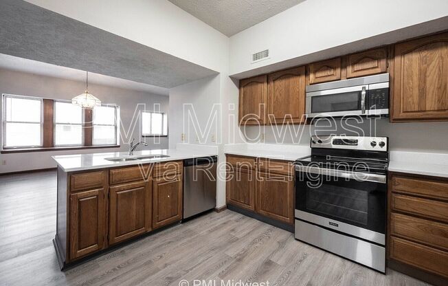 2 beds, 2 baths, 1,525 sqft, $1,199, Unit 1a
