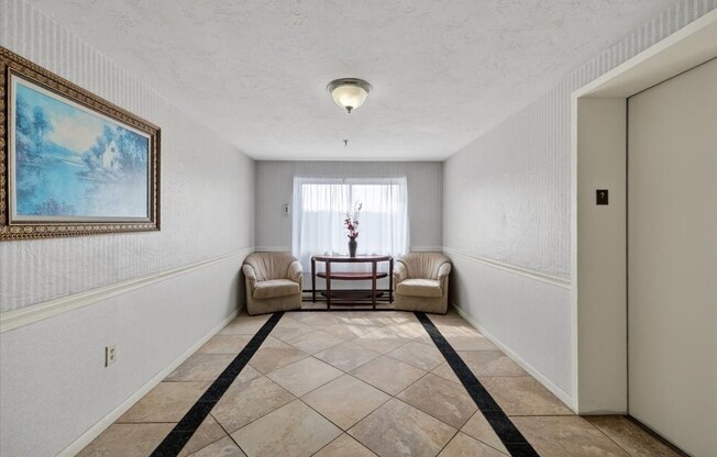 2 beds, 2 baths, 863 sqft, $2,600, Unit Unit 701
