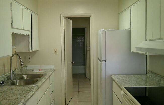 1 bed, 1 bath, 600 sqft, $1,100, Unit #2