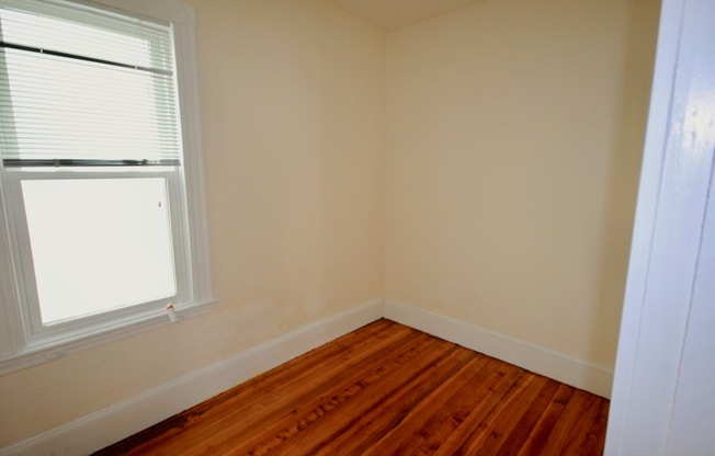 299 LEXINGTON ST